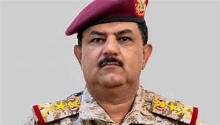 وزير الدفاع اليمني السلام وجماعة الحوثي نقيضان لا يمكن أن يلتقيا