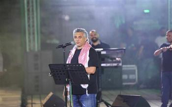  حشد جماهيري يؤازر عمر العبداللات في حفله الخيري دعماً لمرضى السرطان في الأردن وغزة