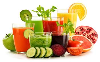   فوائد مشروبات الفاكهة الطبيعية للحماية من الجفاف ومعالجة الأمراض