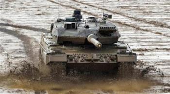 مقال بـ الجارديان  ألمانيا تقدم لأوكرانيا دبابات من حقبة الستينات بعد تجديدها